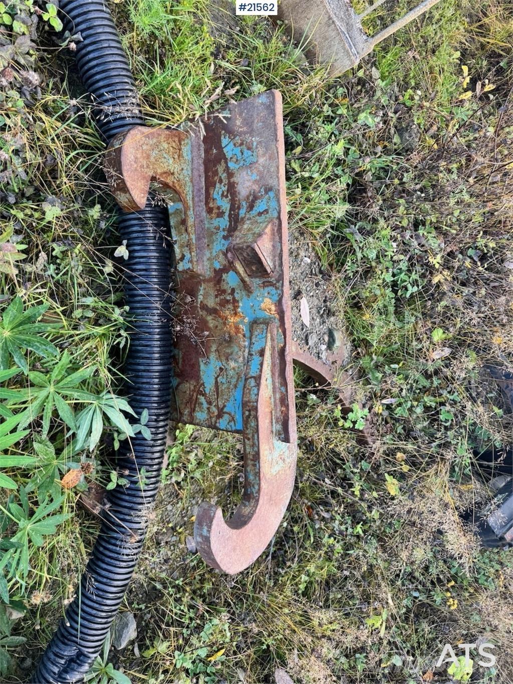 Hyundai 140LC-7 Pásová rýpadla