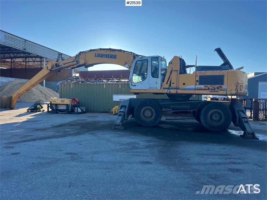 Liebherr A934C Kolová rýpadla