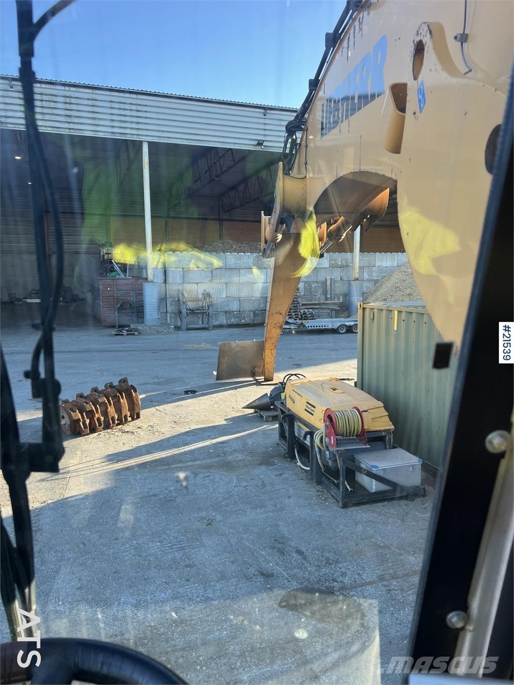 Liebherr A934C Kolová rýpadla