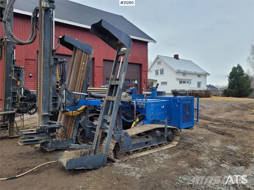 Nemek 407 TS Povrchové vrtací stroje