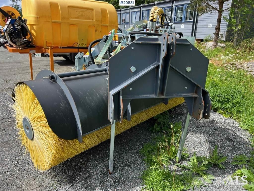 Pome AH270 kost Zametací kartáče