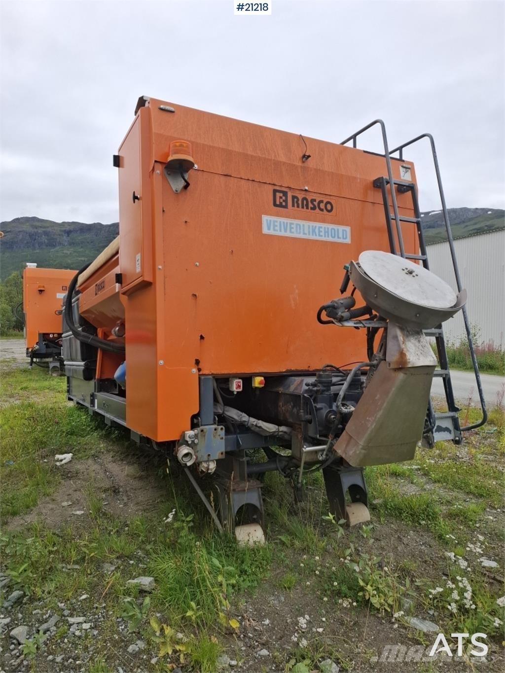 Rasco Solid Sypače písku a soli