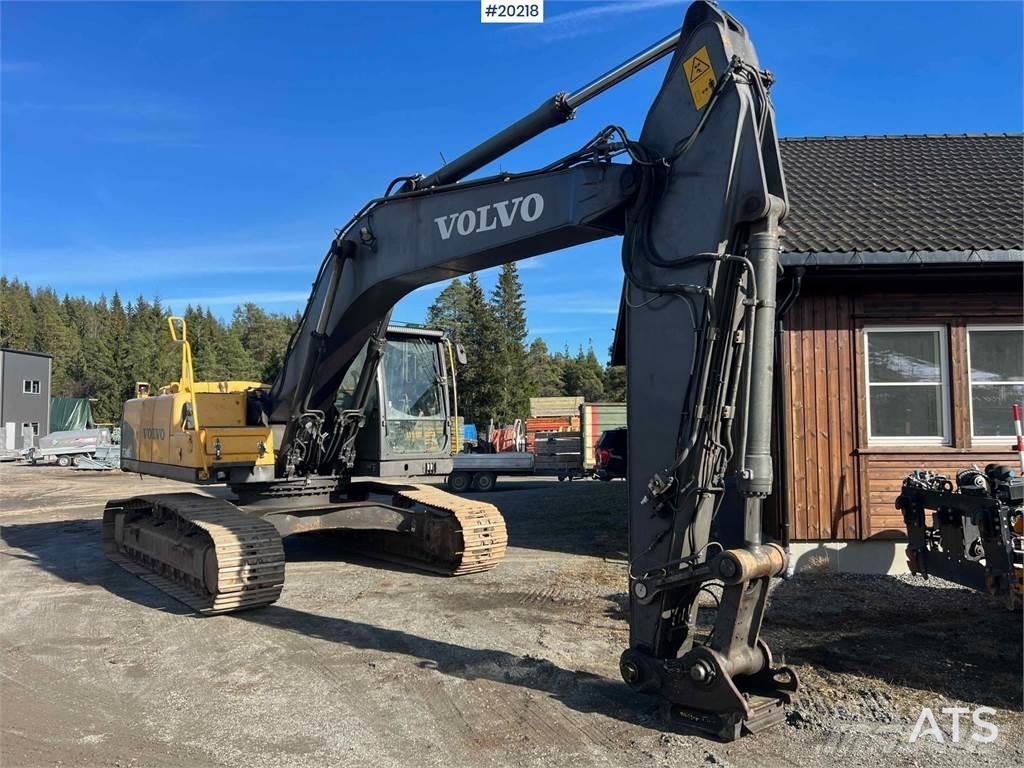 Volvo EC240CL Pásová rýpadla