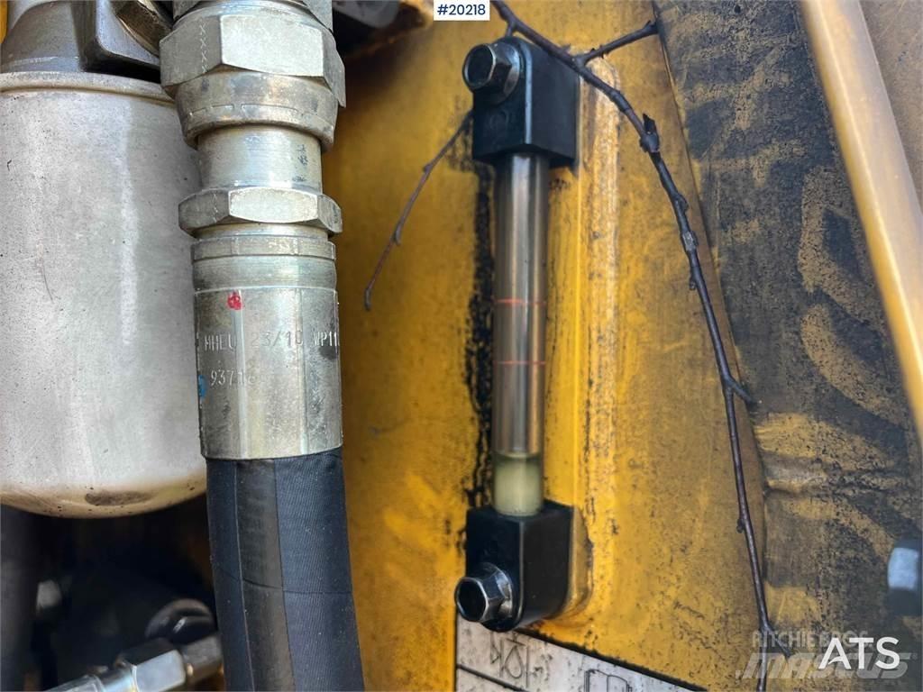 Volvo EC240CL Pásová rýpadla
