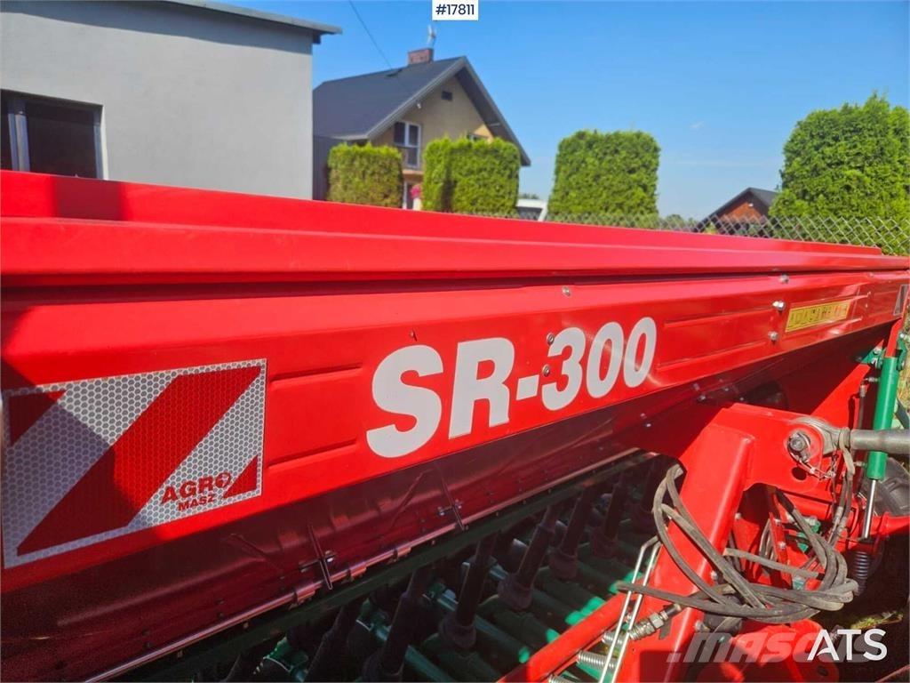 Agromasz SR 300 Mechanické secí stroje