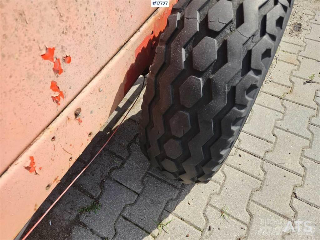 Agromet Z 224 Lis na hranaté balíky
