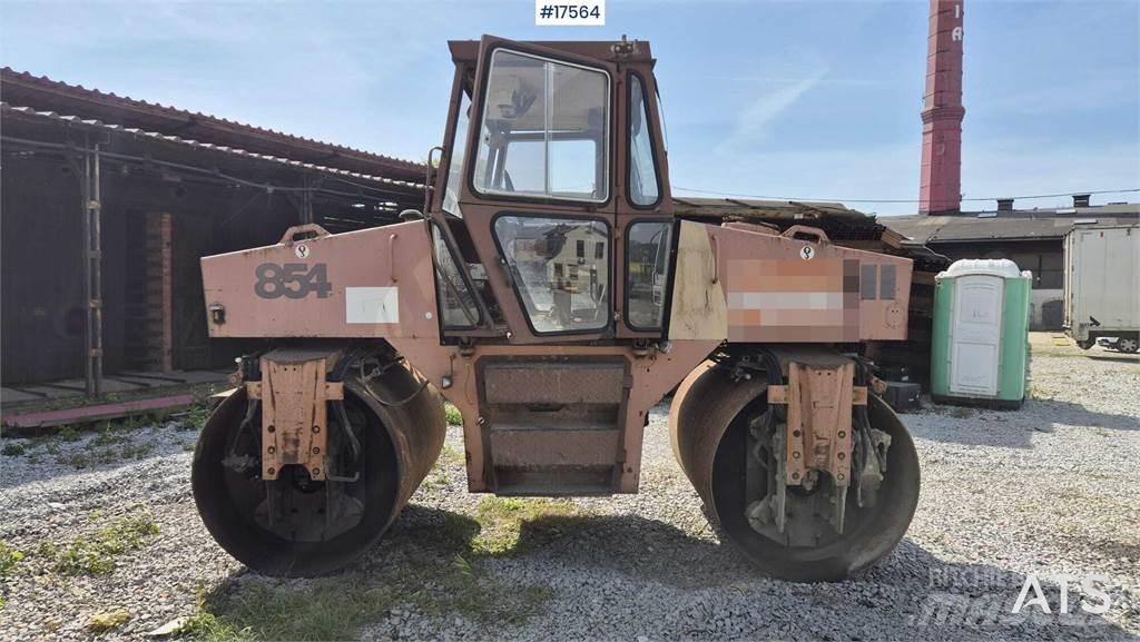 CASE Vibromax W 854 Tandemové válce