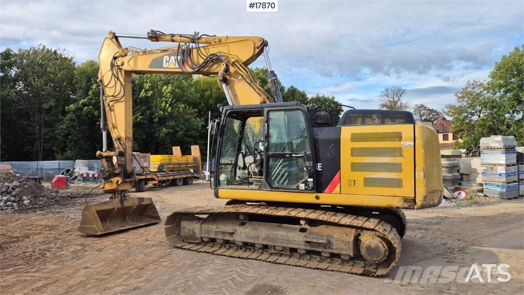 CAT 324E Pásová rýpadla
