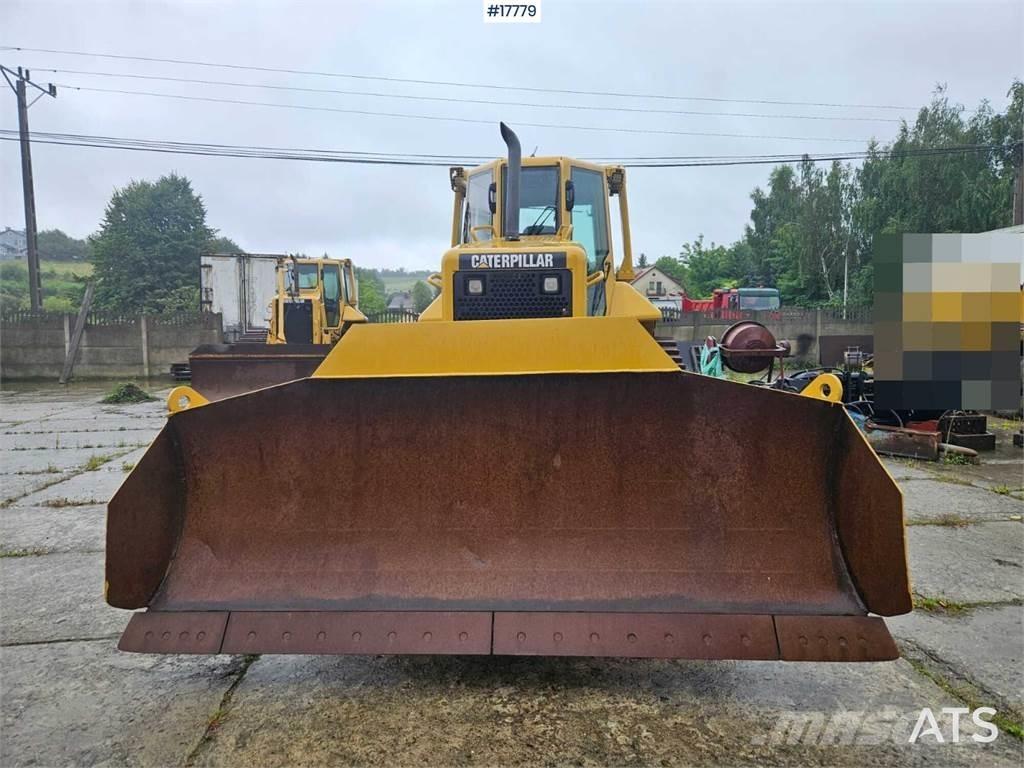 CAT D6NC Pásové dozery