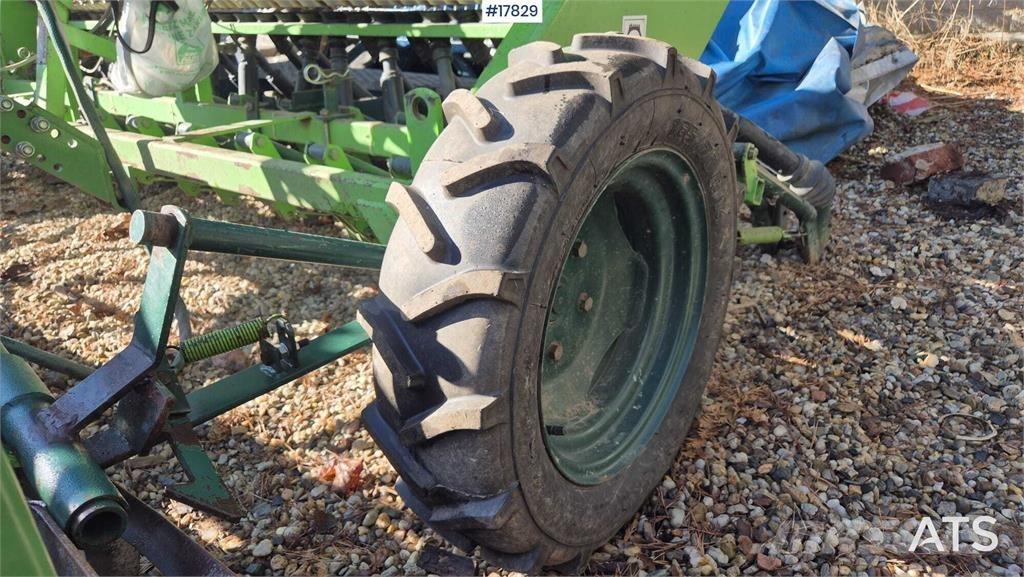  DAW - MET Siewny Mechanické secí stroje