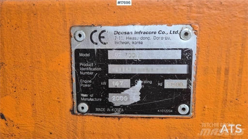 Doosan DX 300 LC Pásová rýpadla
