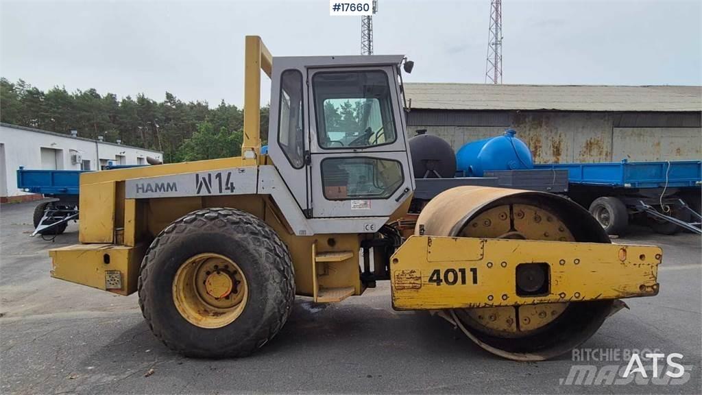 Hamm 4011D Tahačové válce
