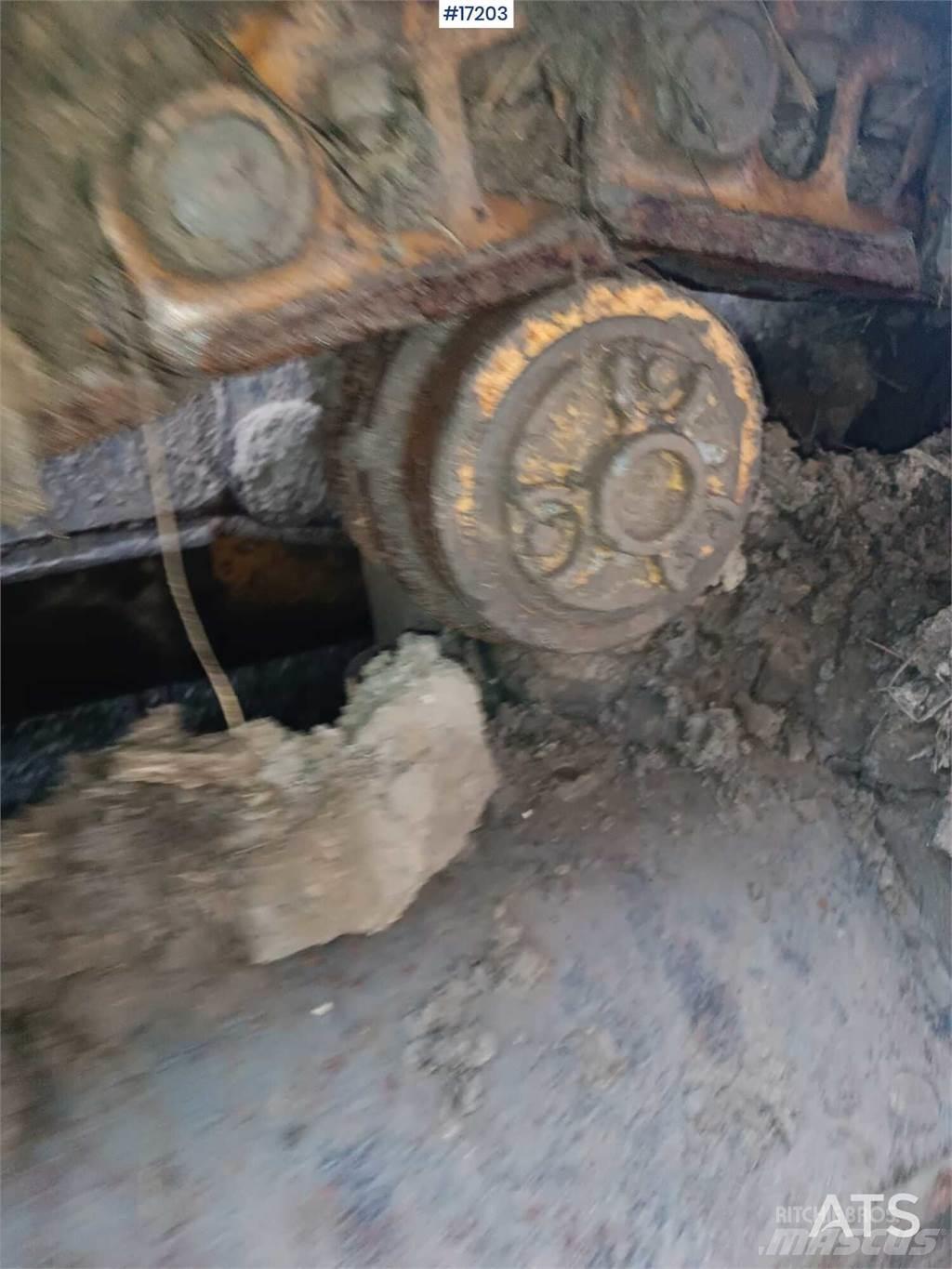 Hanomag D700 C Pásové dozery