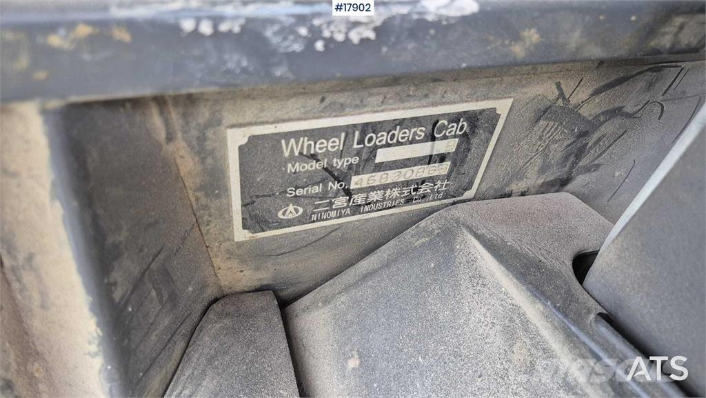 Hitachi ZW 310 Kolové nakladače