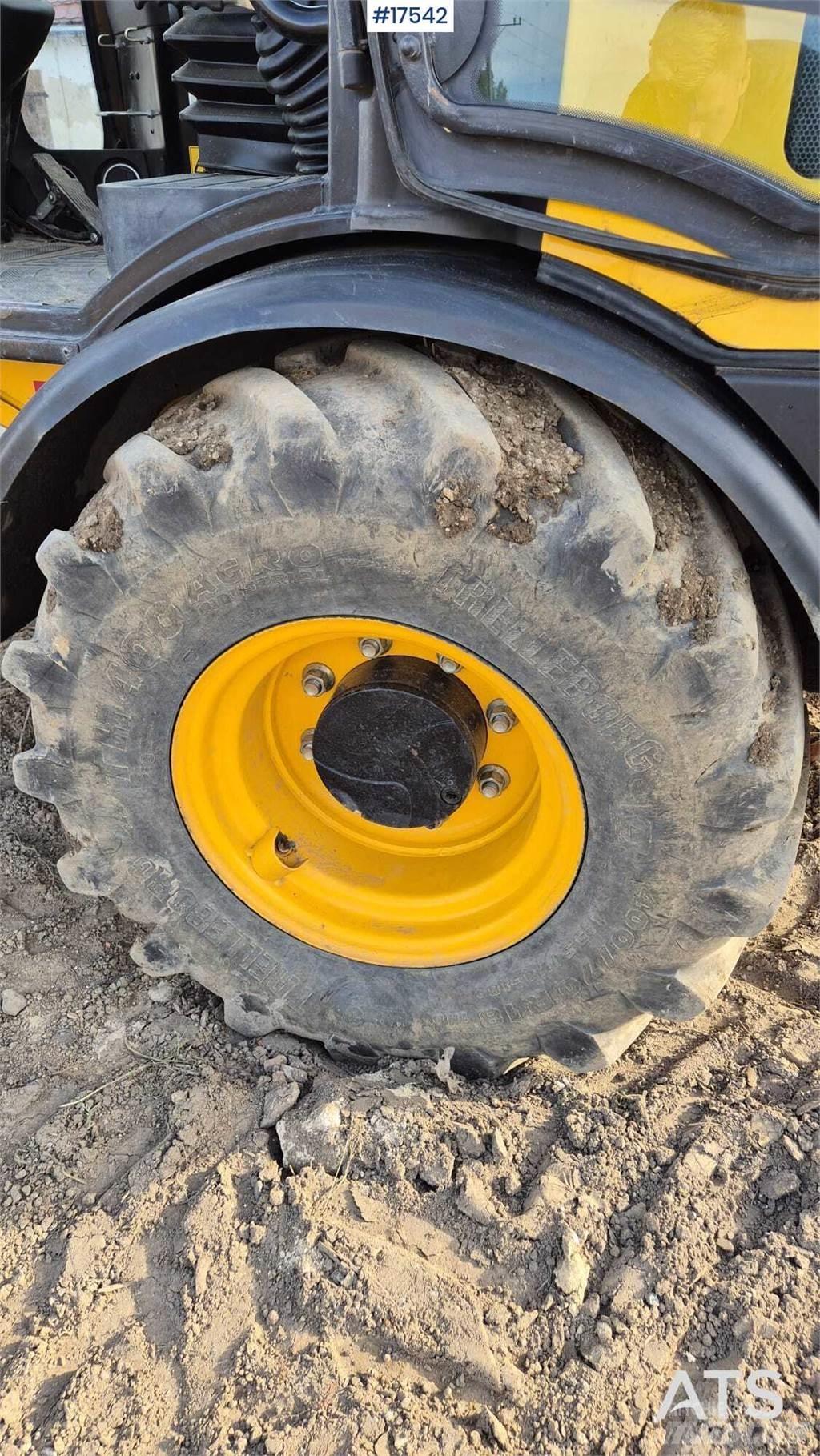 JCB 407 T4 Kolové nakladače