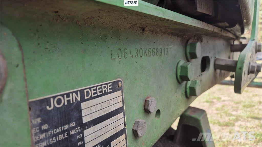 John Deere 6430 Traktory