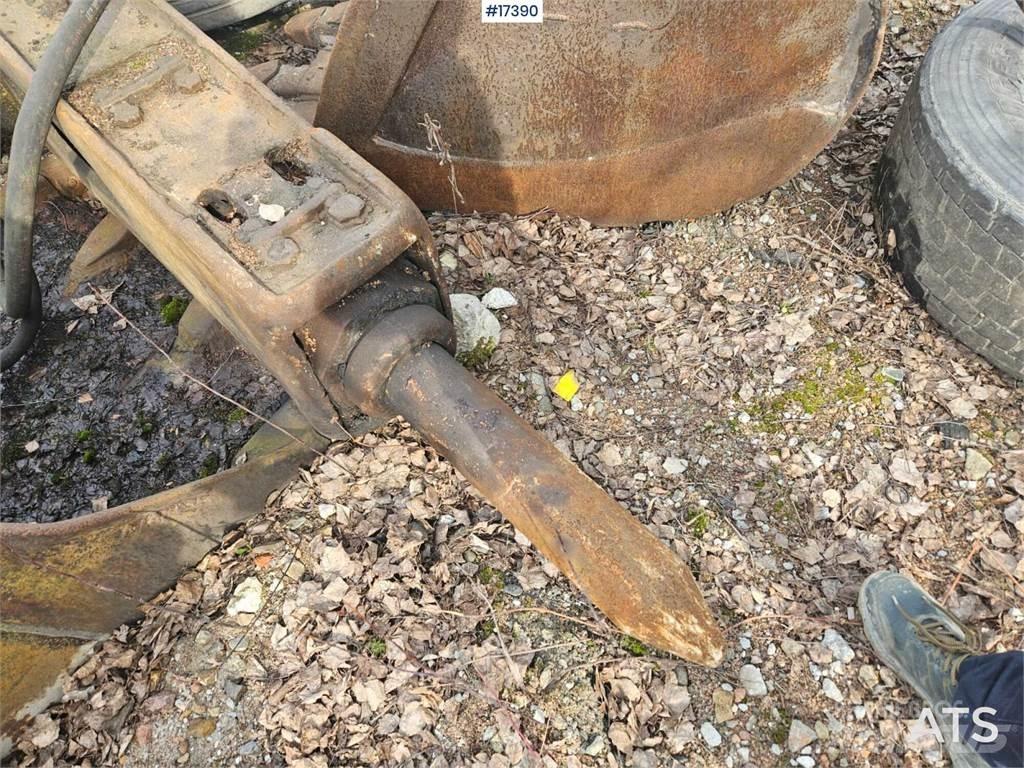 Kobelco SK210LC Pásová rýpadla