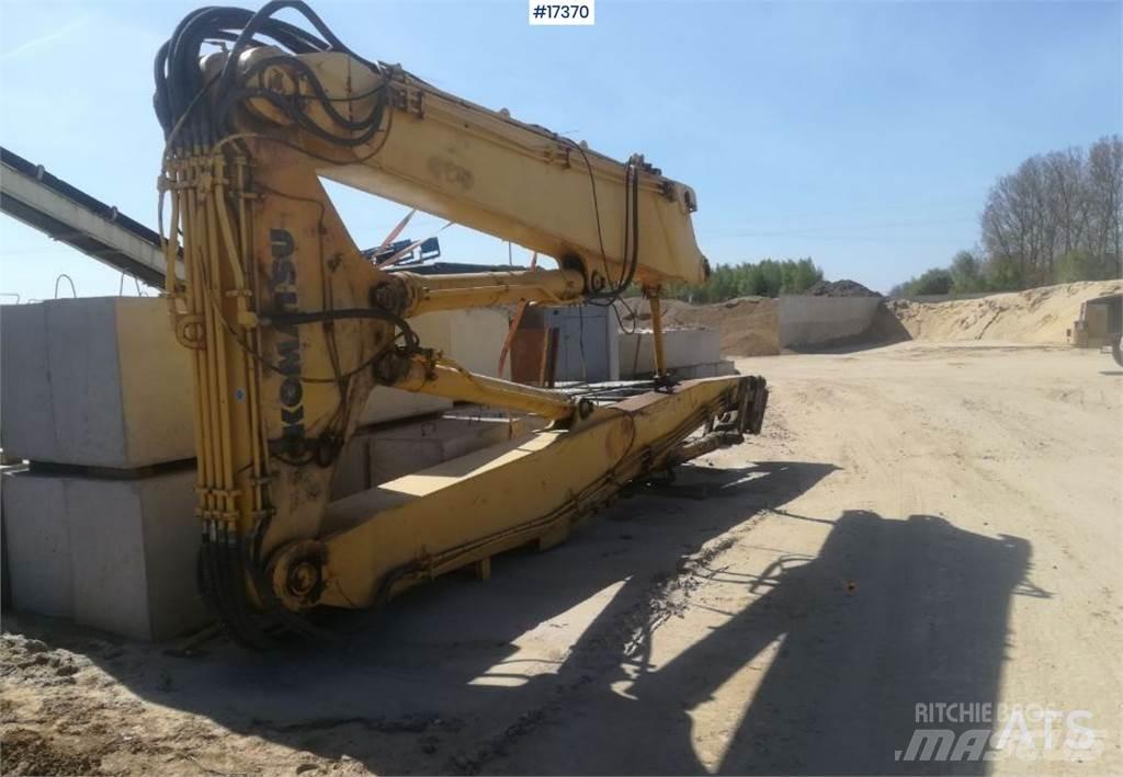 Komatsu PC450 Pásová rýpadla