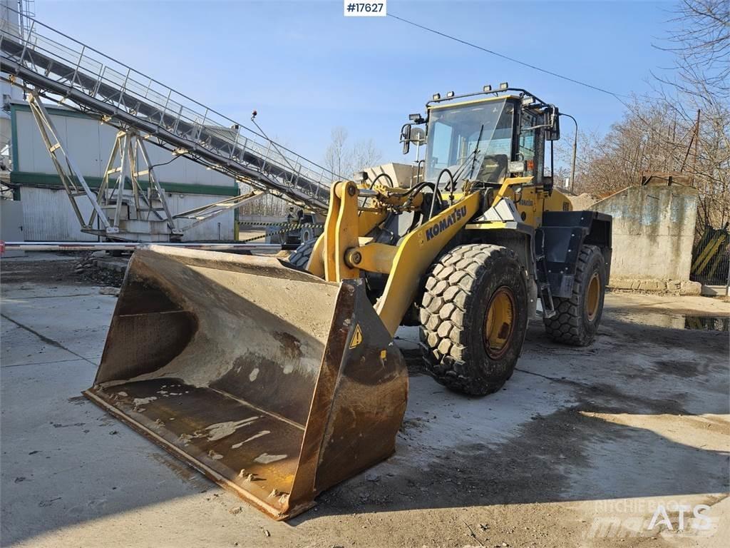 Komatsu WA 320-5 Kolové nakladače