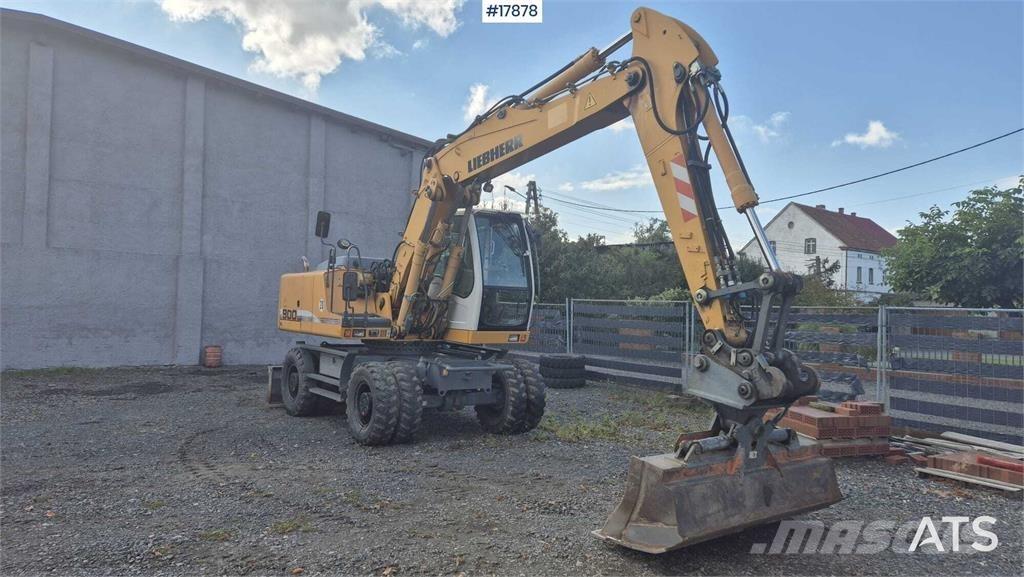 Liebherr A 900C Kolová rýpadla