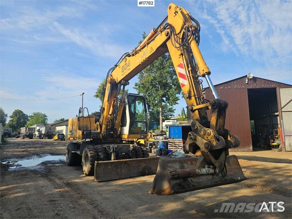 Liebherr A 904 Kolová rýpadla