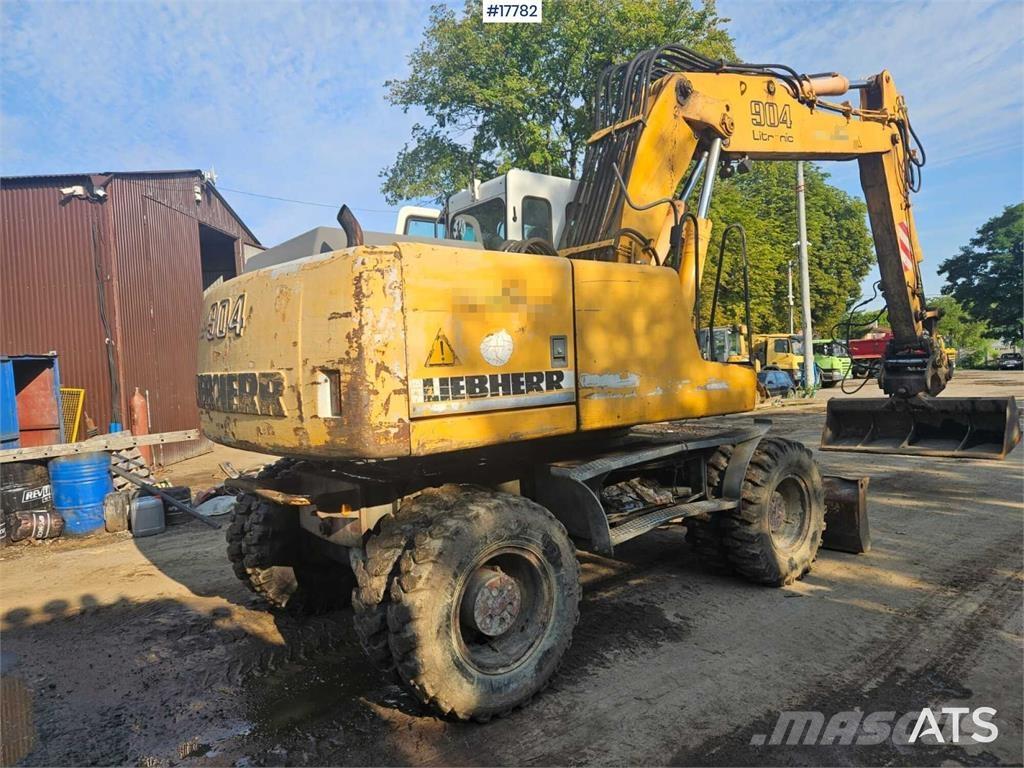 Liebherr A 904 Kolová rýpadla