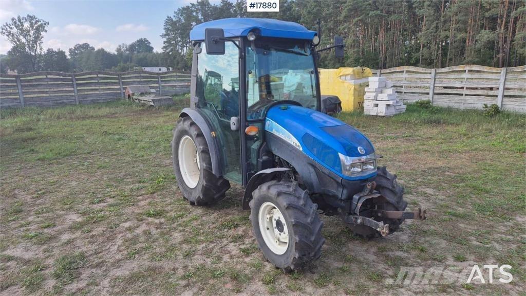 New Holland T 3040 Traktory