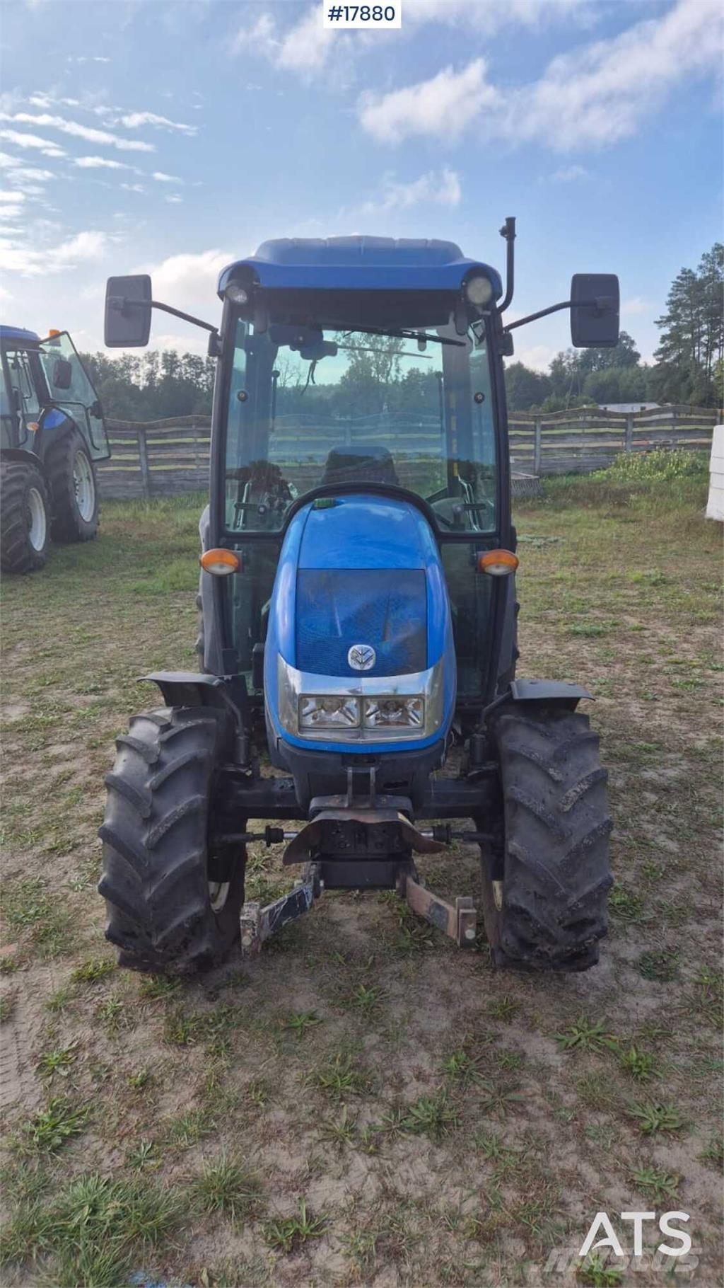 New Holland T 3040 Traktory