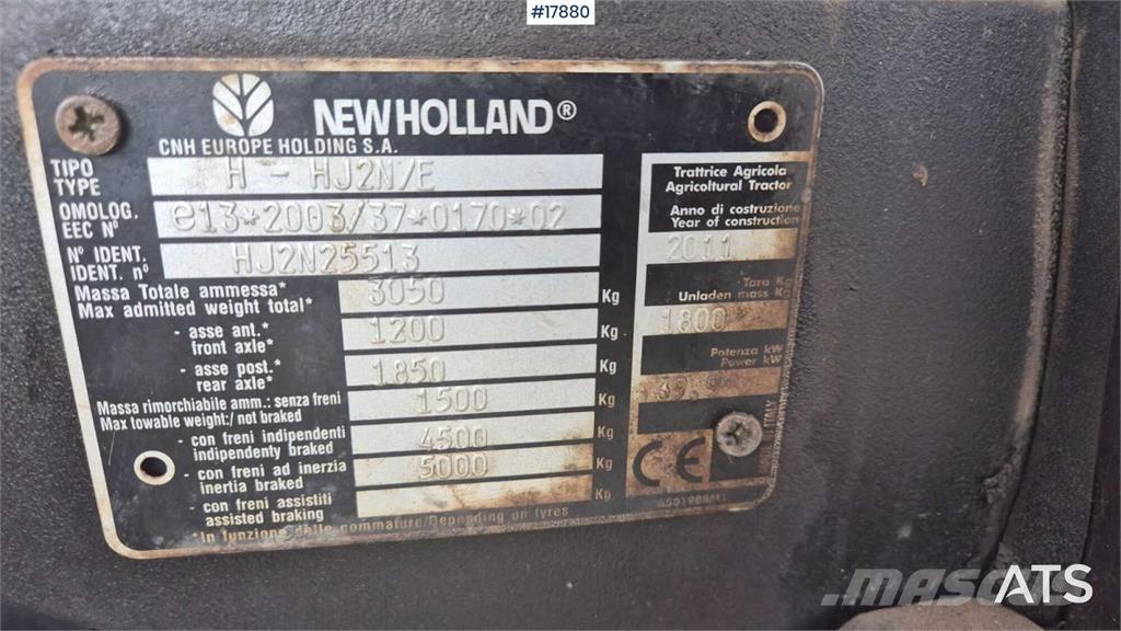 New Holland T 3040 Traktory