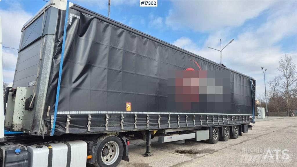 Schmitz Cargobull Plachtové návěsy