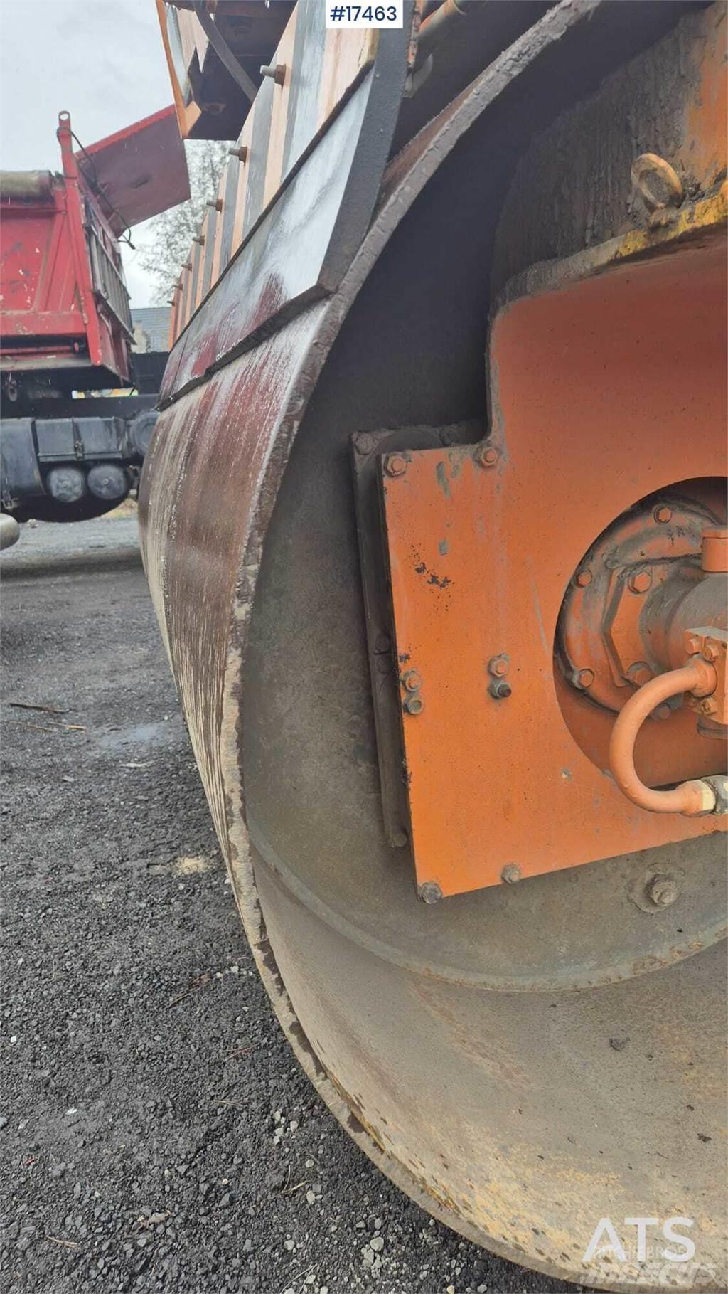STA VSH 102 Tandemové válce