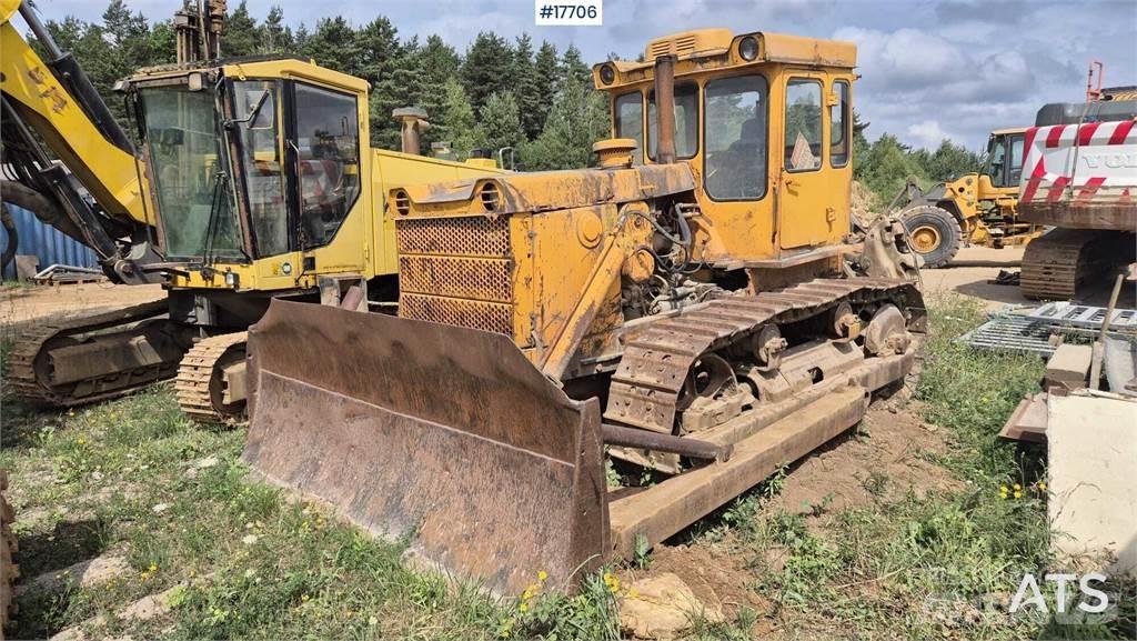 Staliniec t-130 Pásové dozery