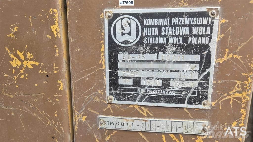 Stalowa Wola SG 15 Pásové dozery