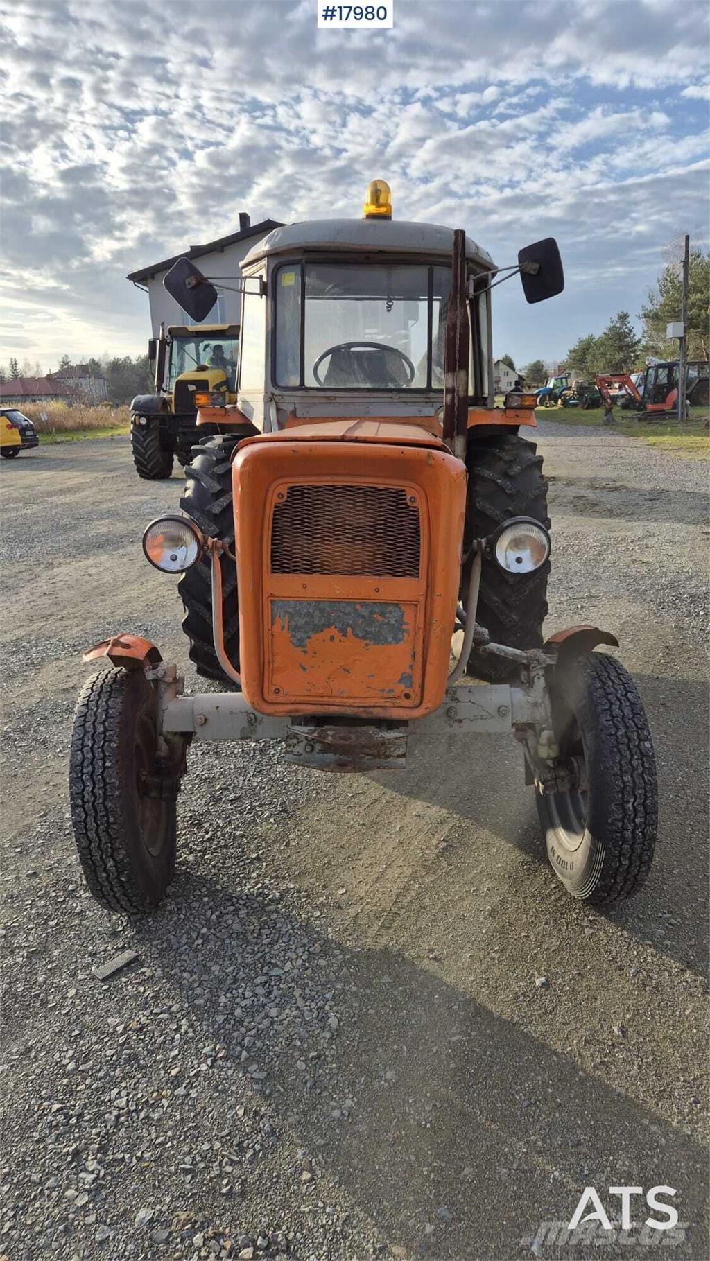 Ursus C 360 Traktory