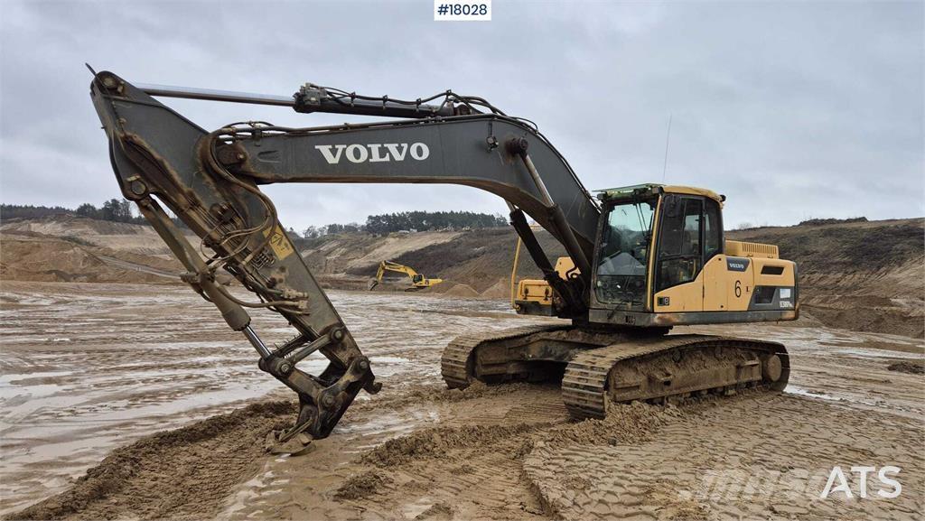 Volvo EC 300DNL Pásová rýpadla