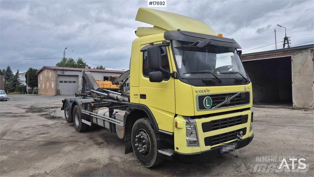 Volvo FM 440 Hákový nosič kontejnerů
