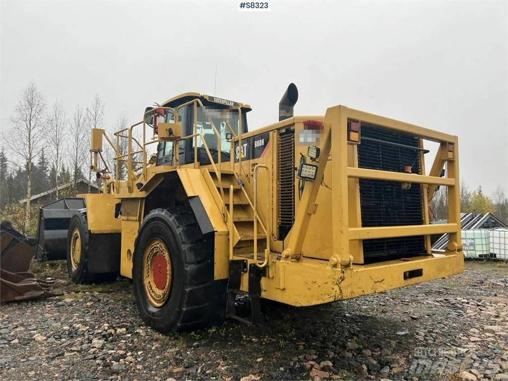 CAT 988H Kolové dozery