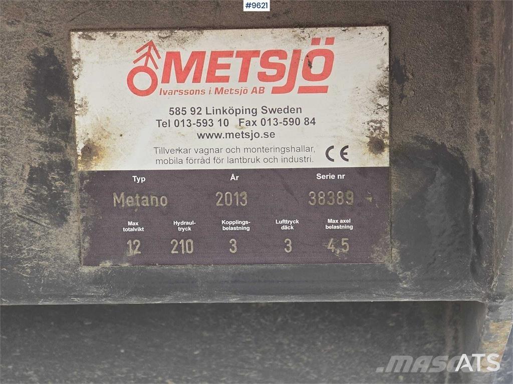 Doosan DX160W-5 Kolová rýpadla