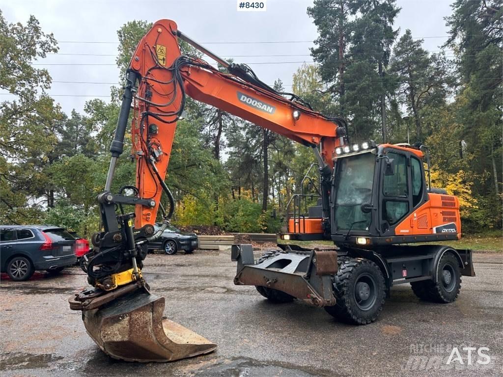 Doosan DX170W Kolová rýpadla