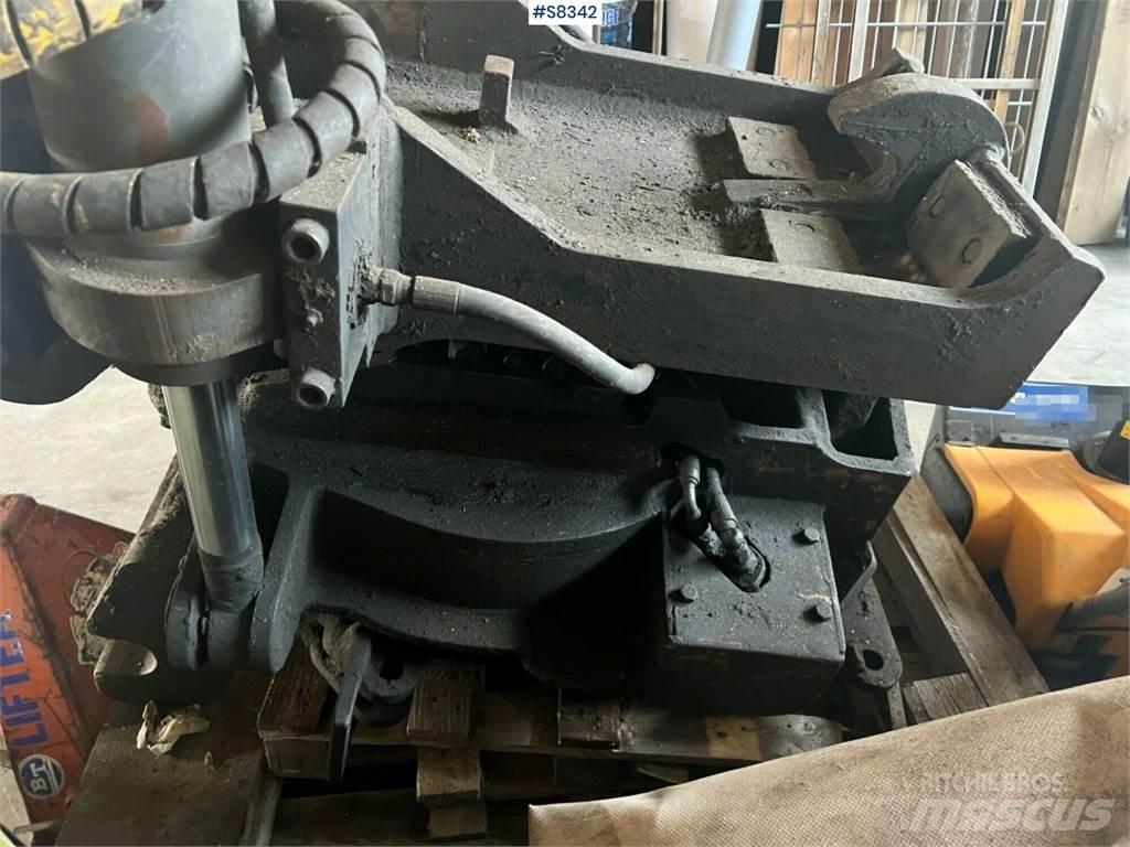Engcon EC30 Ostatní komponenty
