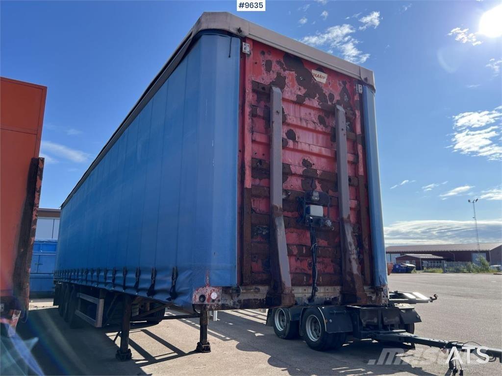 Fruehauf SS136/P3S Plachtové návěsy