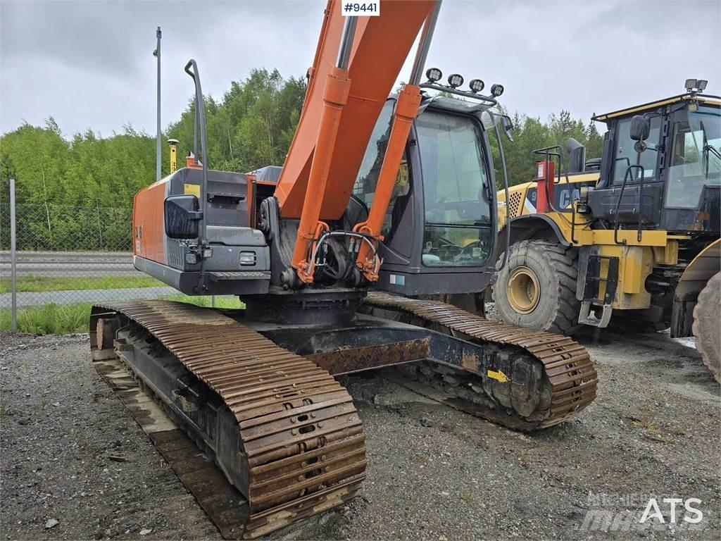 Hitachi ZX 250 LC-3 Pásová rýpadla