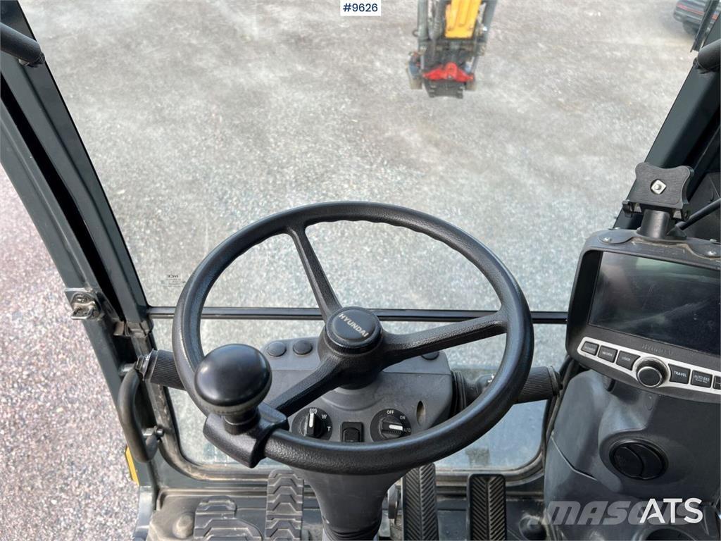 Hyundai 140W-9A Kolová rýpadla