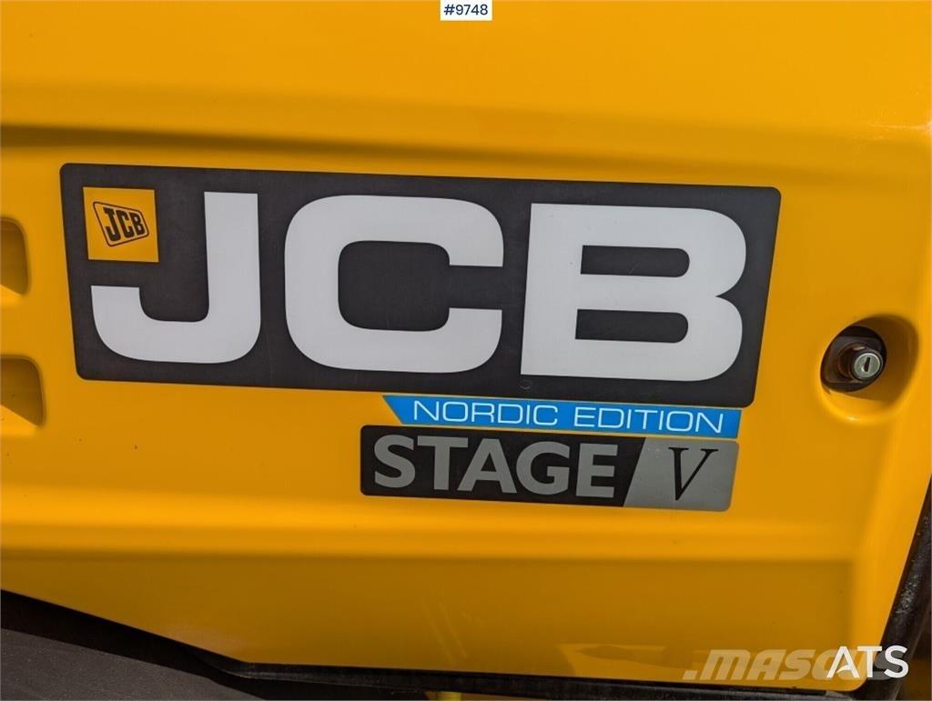 JCB 409 Kolové nakladače