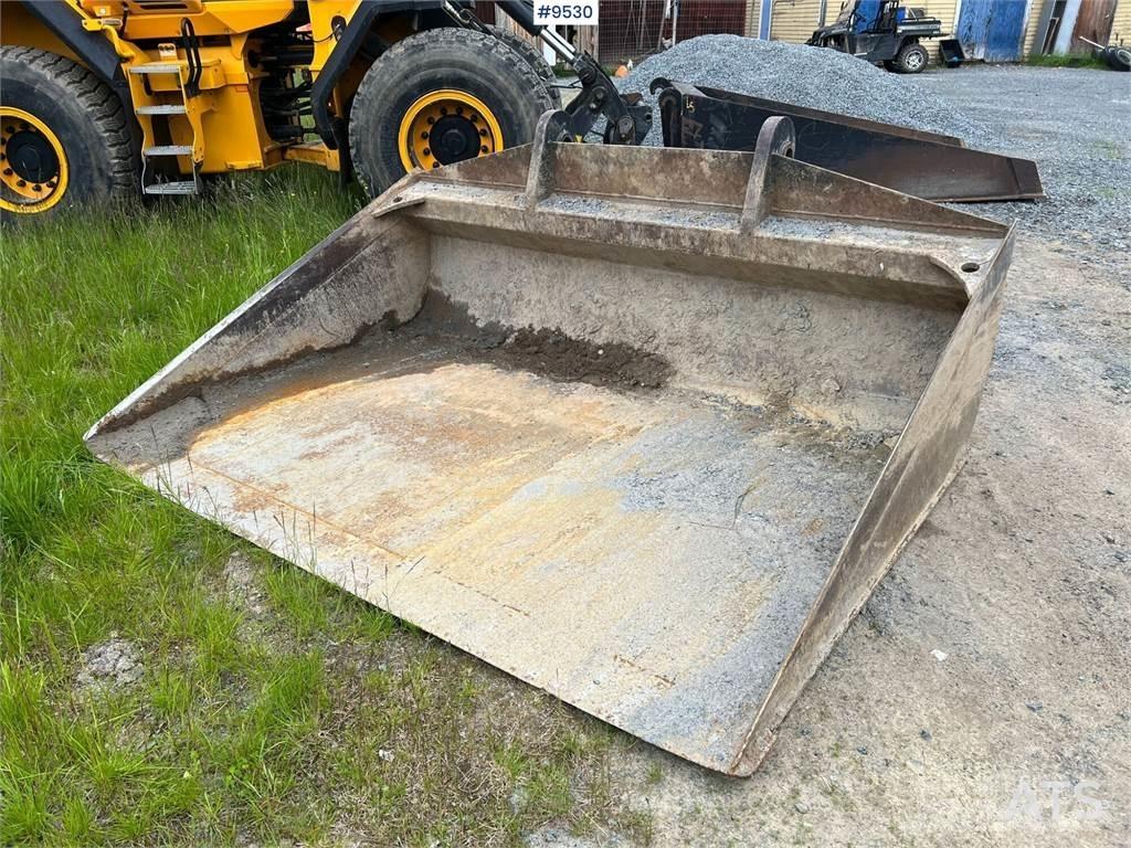 JCB 427 HT Kolové nakladače