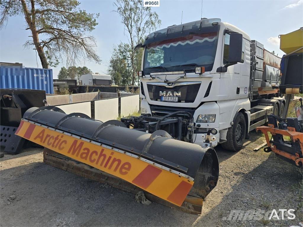 MAN TGX 25.500 Hákový nosič kontejnerů