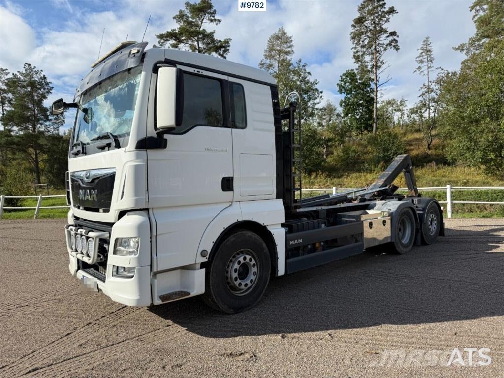 MAN TGX 26.500 6X2 Hákový nosič kontejnerů