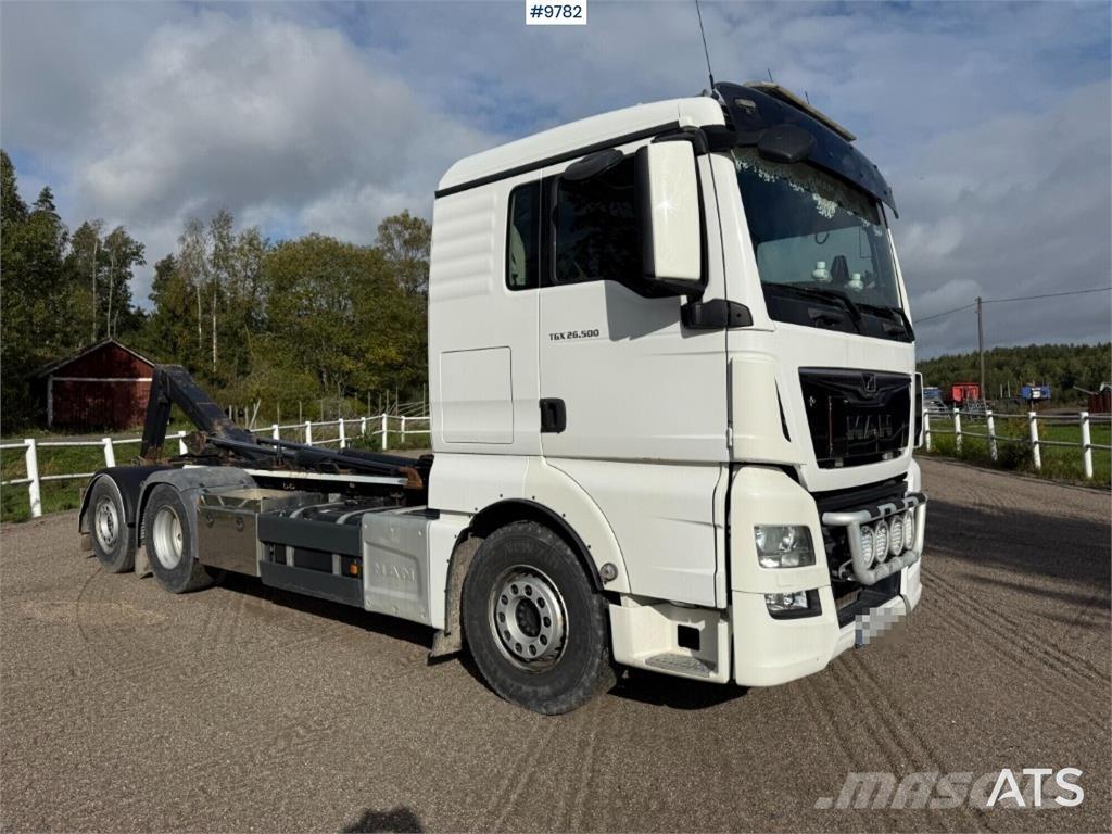MAN TGX 26.500 6X2 Hákový nosič kontejnerů