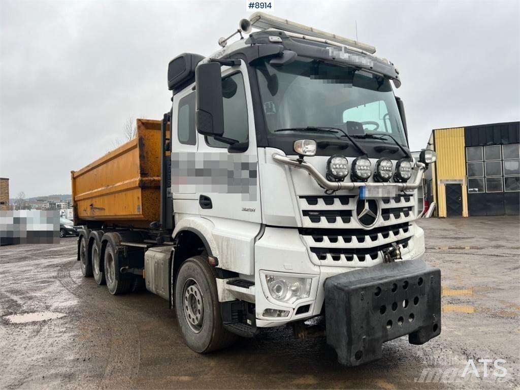 Mercedes-Benz Arocs Hákový nosič kontejnerů