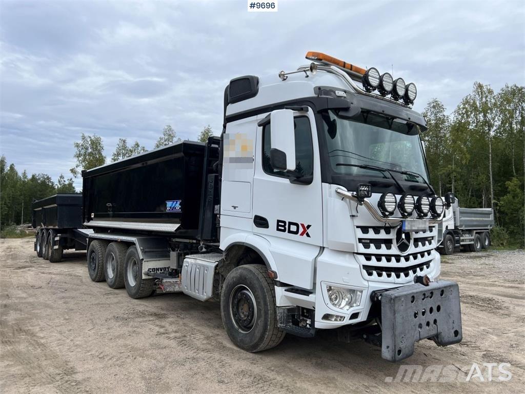 Mercedes-Benz Arocs Hákový nosič kontejnerů